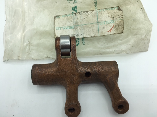 Bilancere valvole Cagiva Husqvarna cod. 161985401 - ROCKER LEVER INTAKE - immagine 2