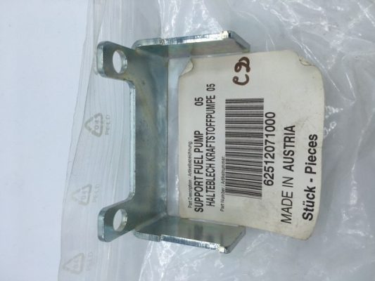 Supporto pompa benzina cod. 62512071000 - support fuel pump